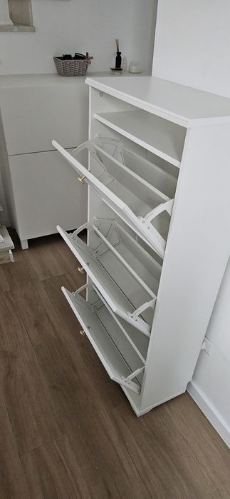Sapateira Ikea BRUSALI
