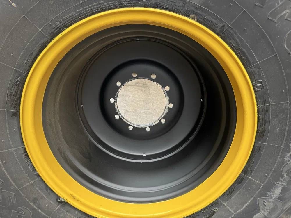 Шини нові з дисками 900/60R32 FIRESTONE MAXI TRACTION 181A8/181B TL