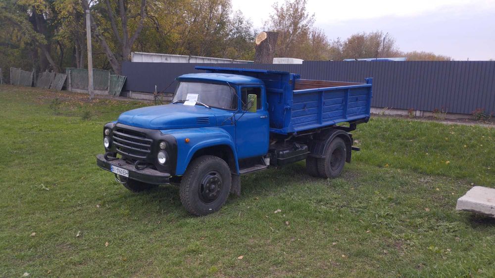 ЗІЛ самоскид вивантаження 3 сторони