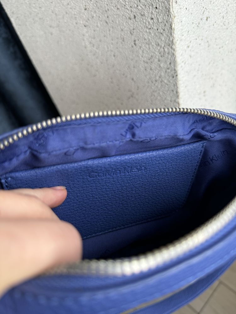 Сумочка Calvin Klein синя