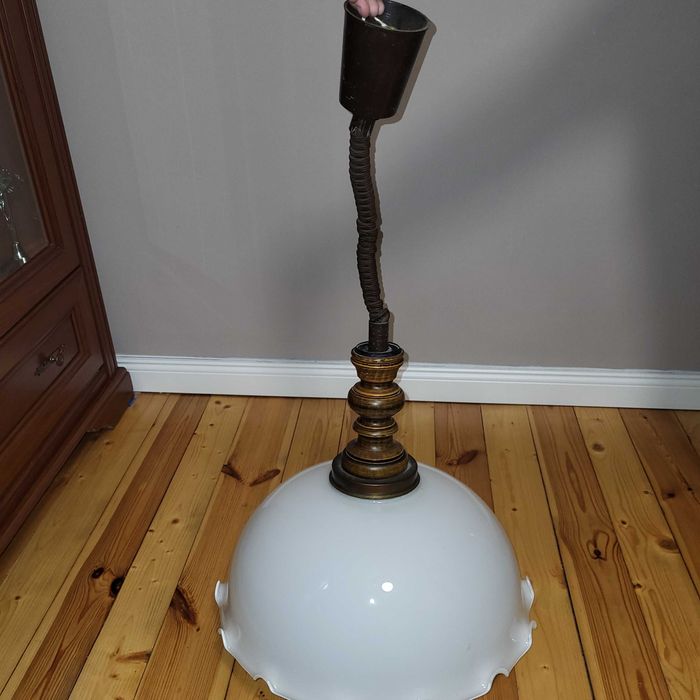 Stare lampy wiszące