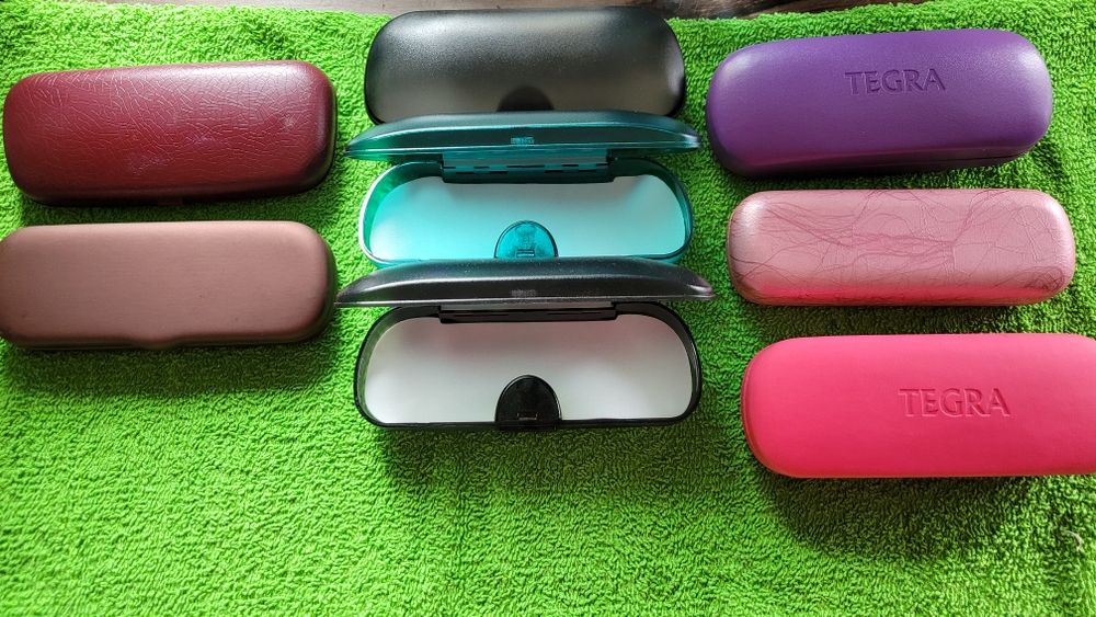 Futerał etui do okularów okulary opakowanie mix kolorów