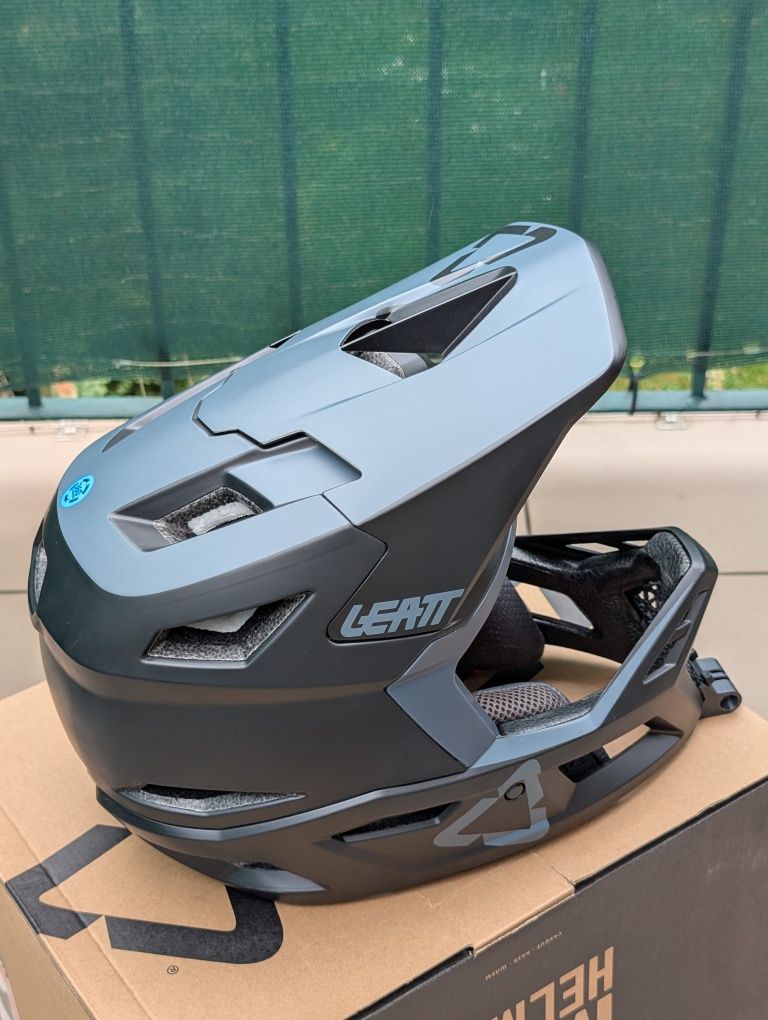 Kask LEATT MTB Gravity 4.0 rozmiar M 57-58cm Czarny Enduro