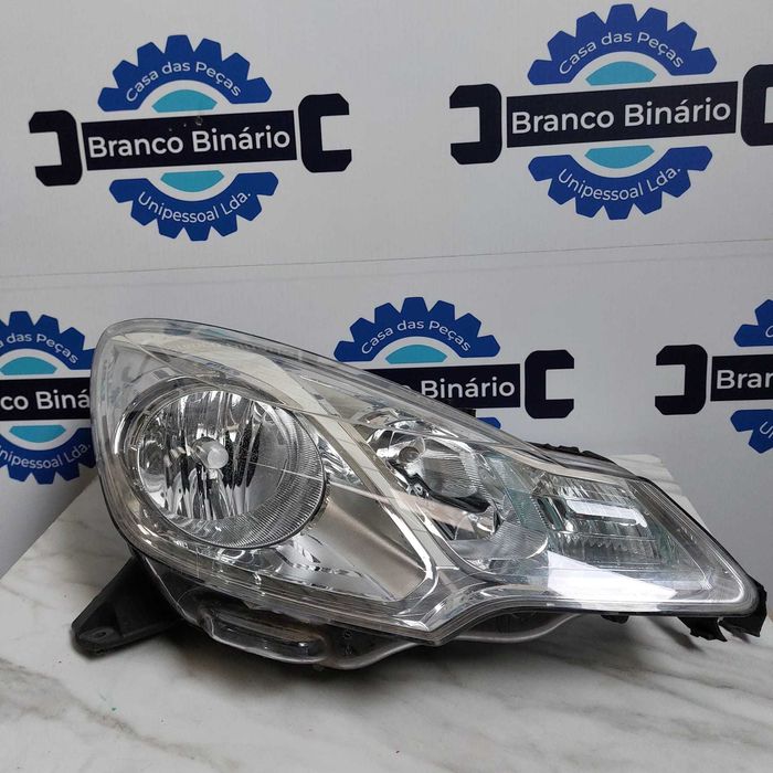 Farol Direito Citroen C3