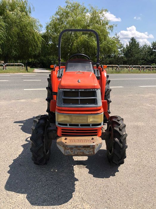 Traktorek Kubota GT5, 23KM, 4x4, wspomaganie kierownicy, 4 cyli.diesel