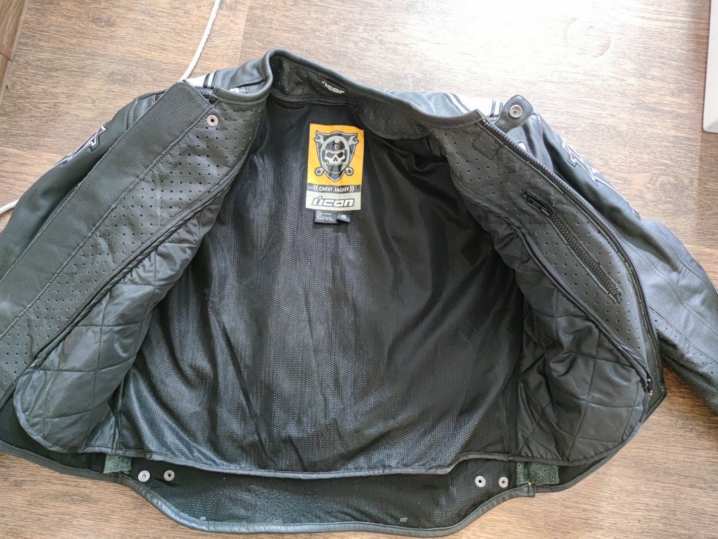 Кожаная куртка Icon Crest размер S. Мотокуртка. Leather Jacket