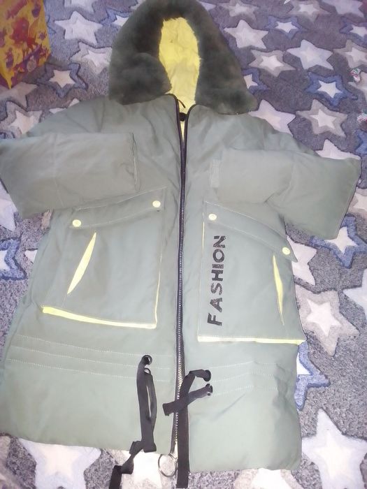 Зимова куртка                .