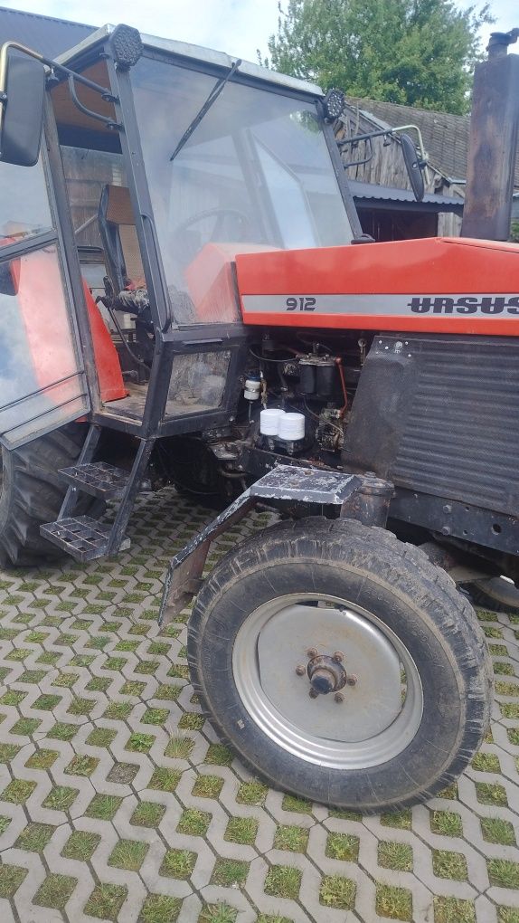 Sprzedam ursusa c385/902/912