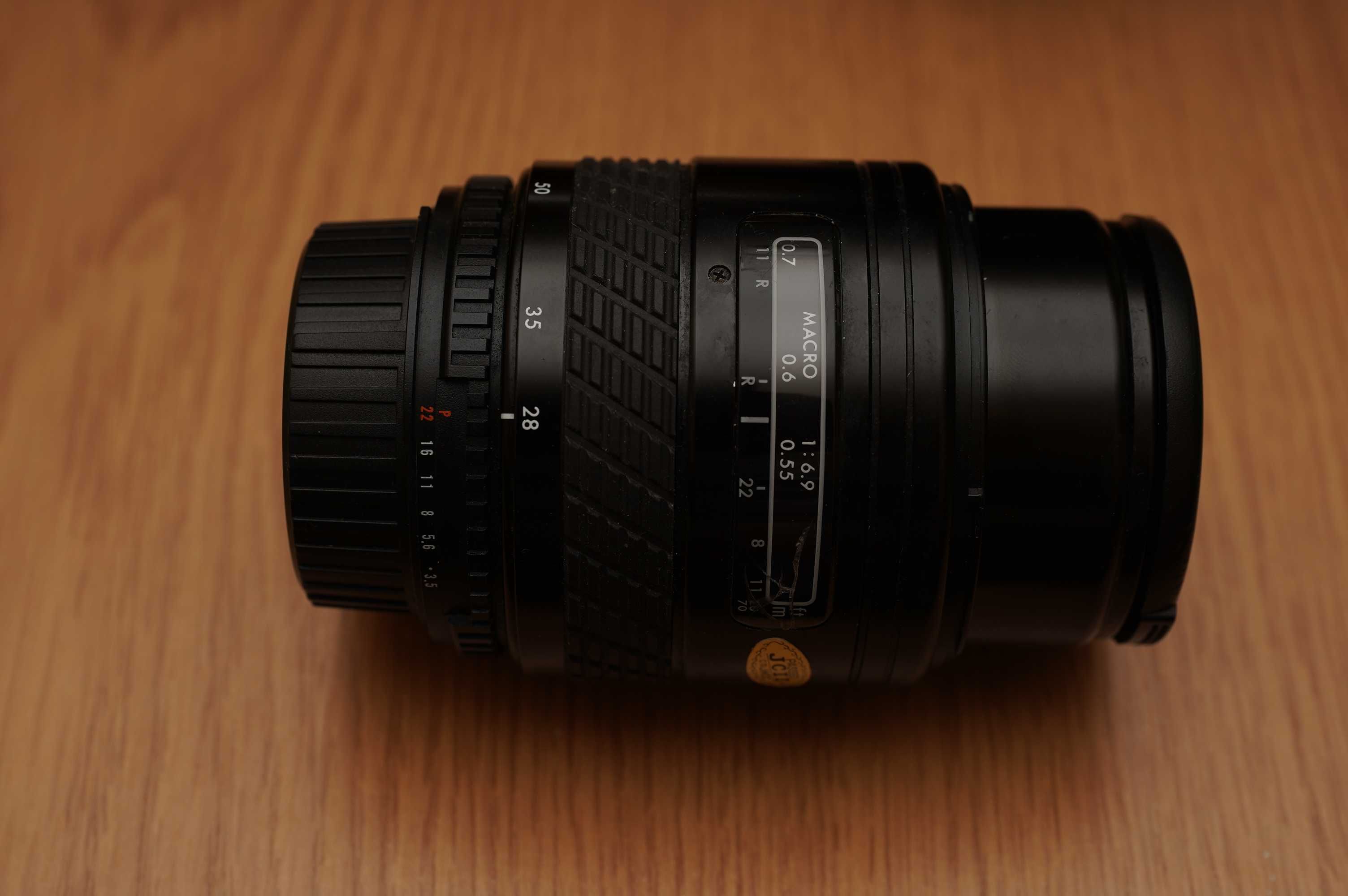 Об'єктив Exakta 28-70mm 3.5-4.5 MC Macro for Nikon