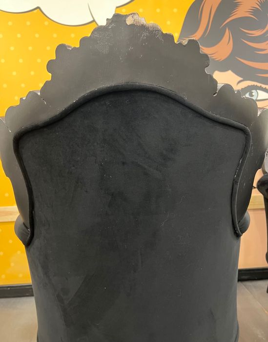 2 крісла бароко чорні