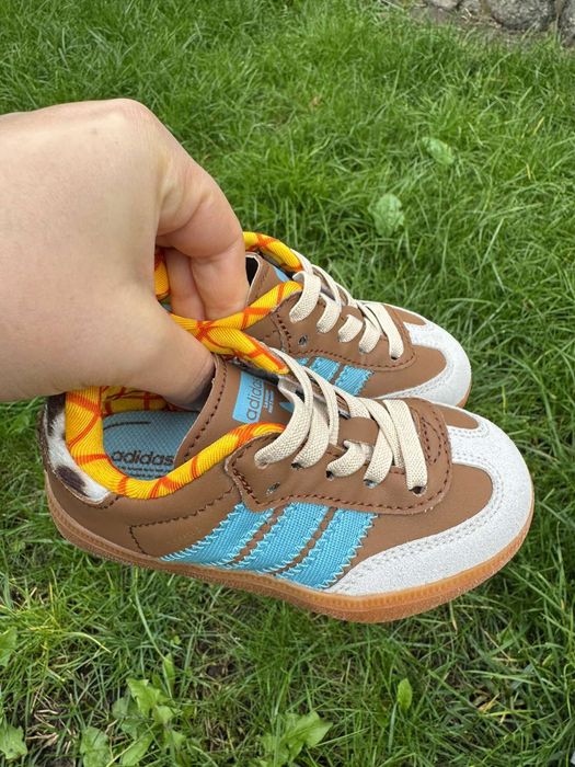 Кросівки дитячі adidas samba toy story "woody"