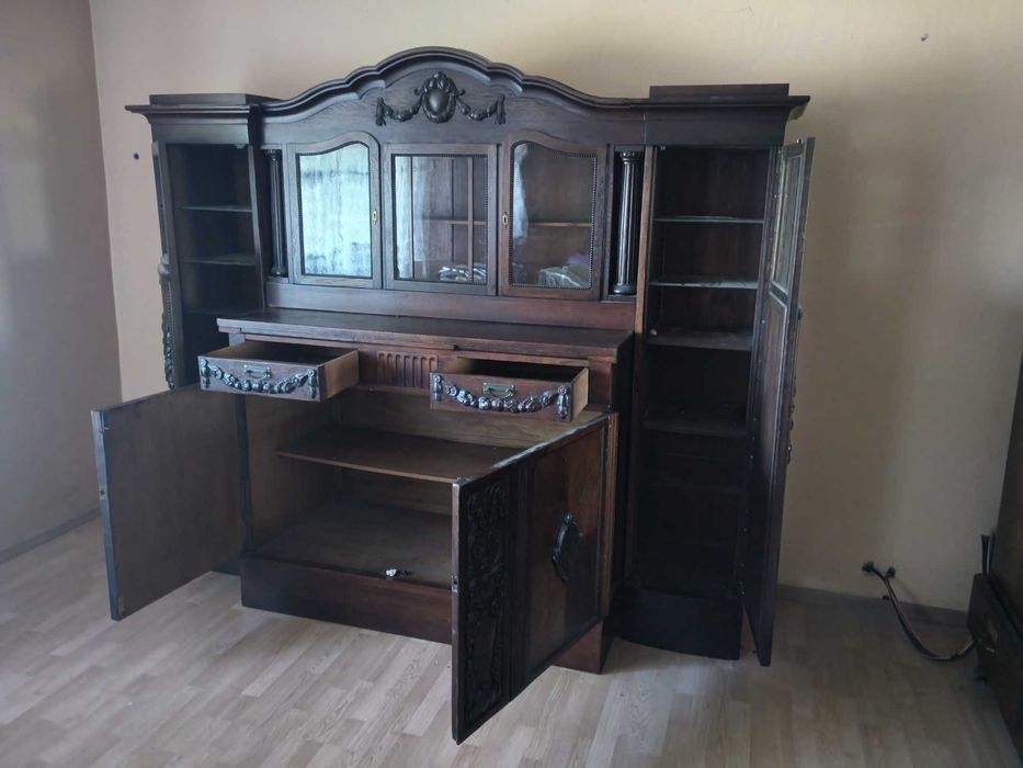 Kredens antyk zabytkowy