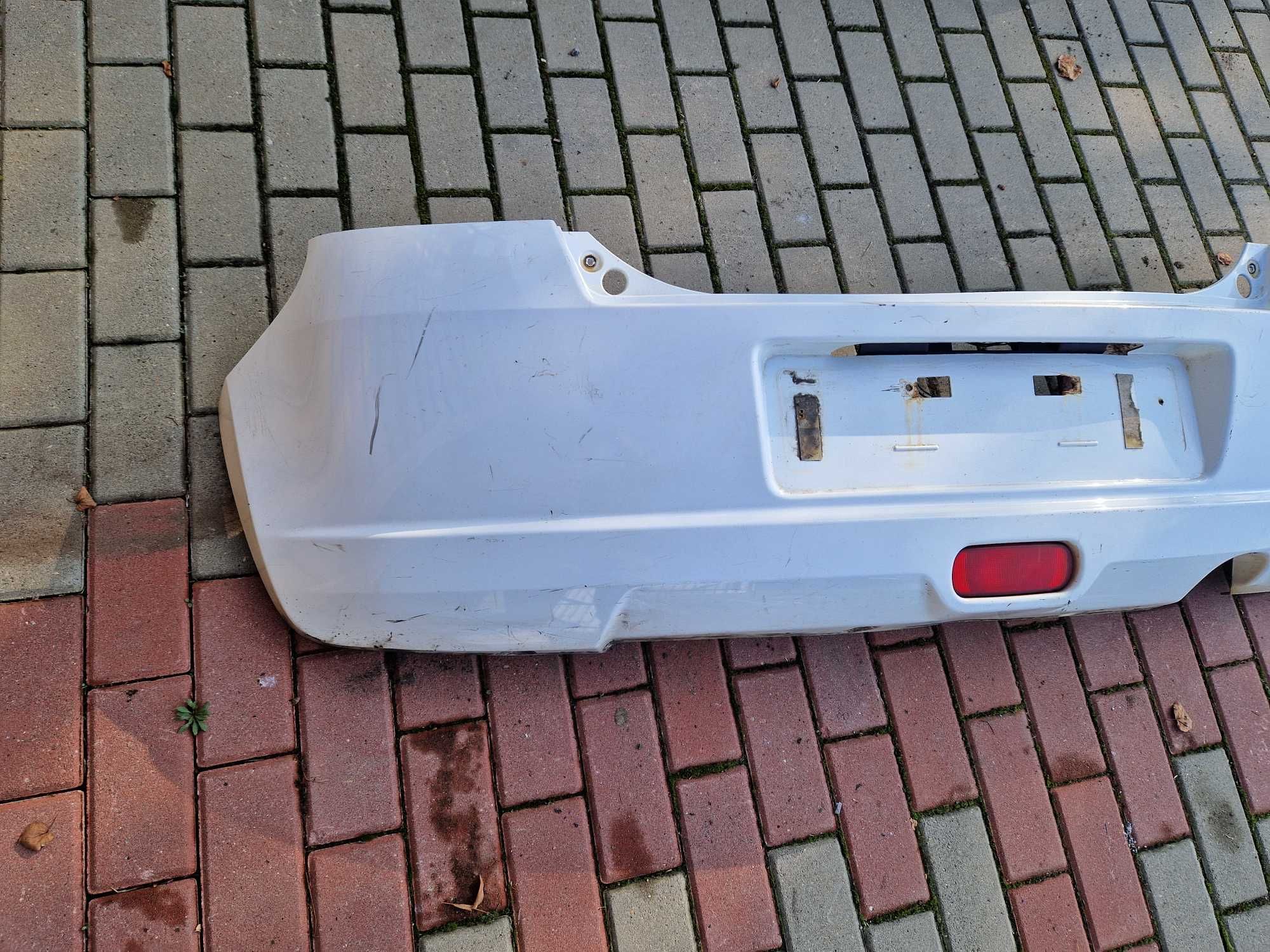 [171] Zderzak tylni Suzuki Swift MK6 05-10r.