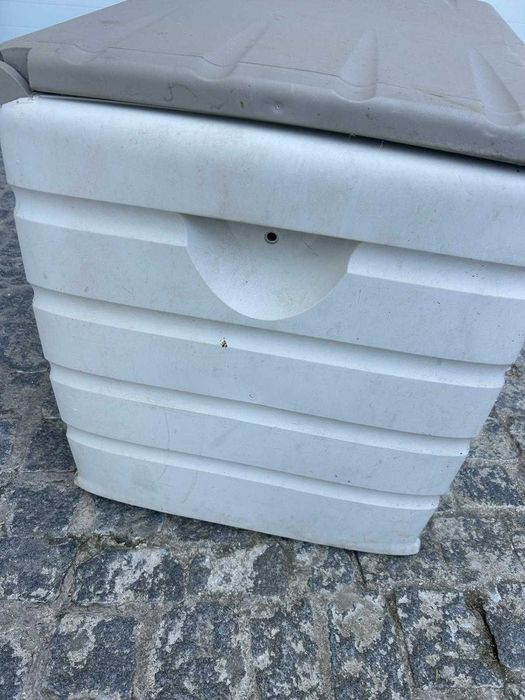 Baú de resina 400L 61X120X53CM