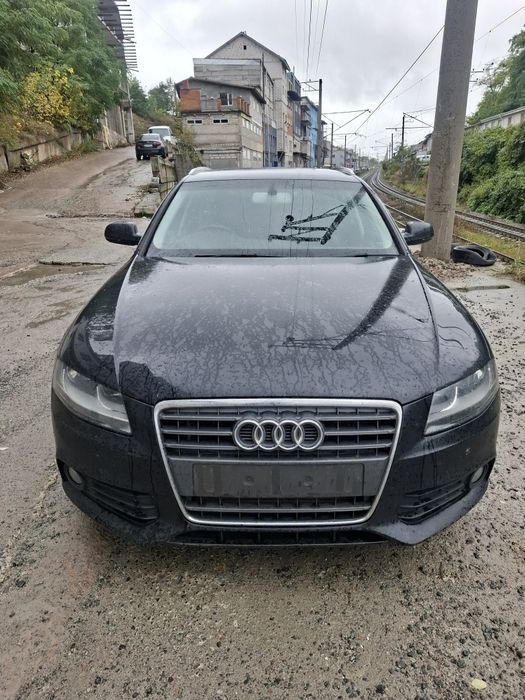 Audi A4 B8 универсал 2011