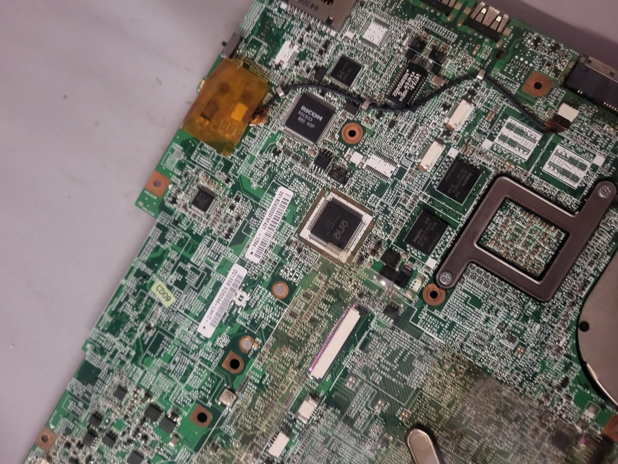 Sprzedam  Płytę głowną + Procesor do Laptopa HP PAVILION DV6700
