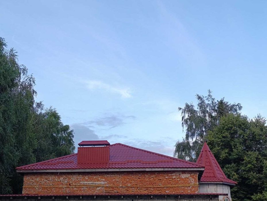 комерційне приміщення вільного призначення площею 563 кв.м.