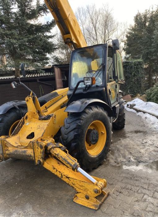 Wynajem ładowarek teleskopowych