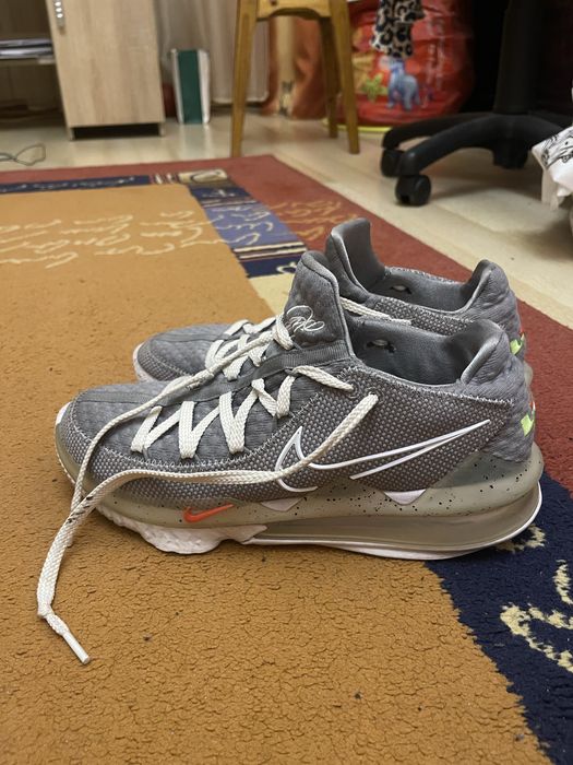 Кросівки баскетбольні Nike Lebron 17 оригінал!