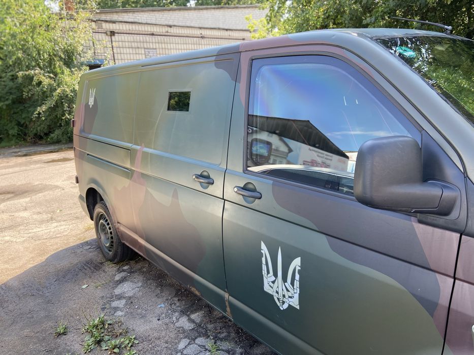 Авто для ЗСУ т5 броньований VOLKSWAGEN Т5 торг