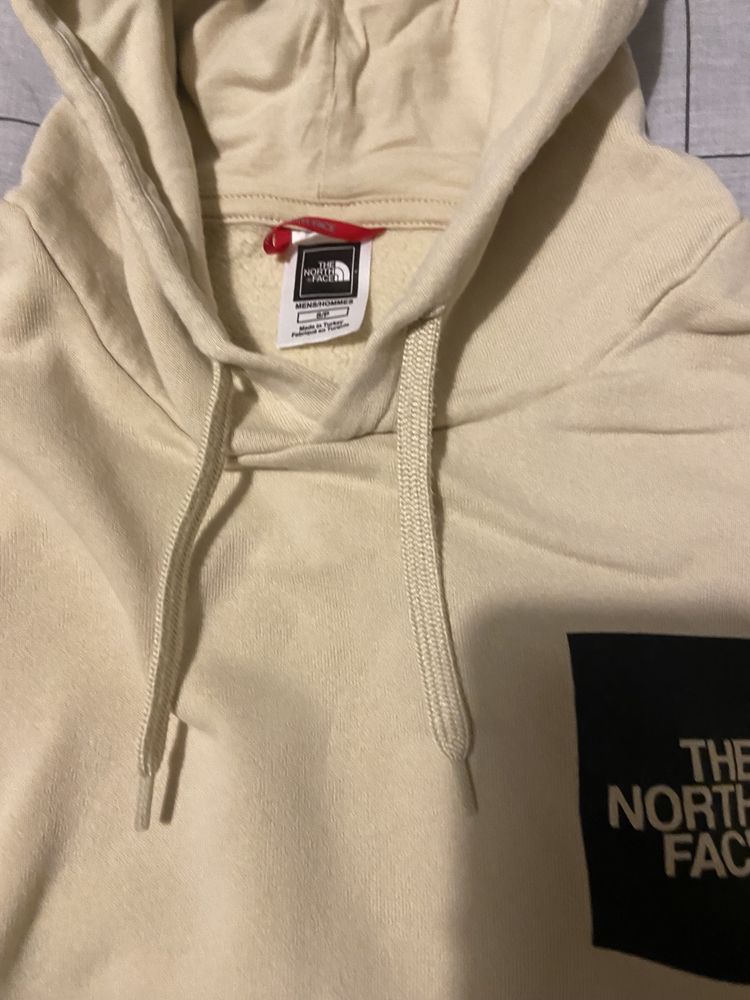 Swet- The North Face