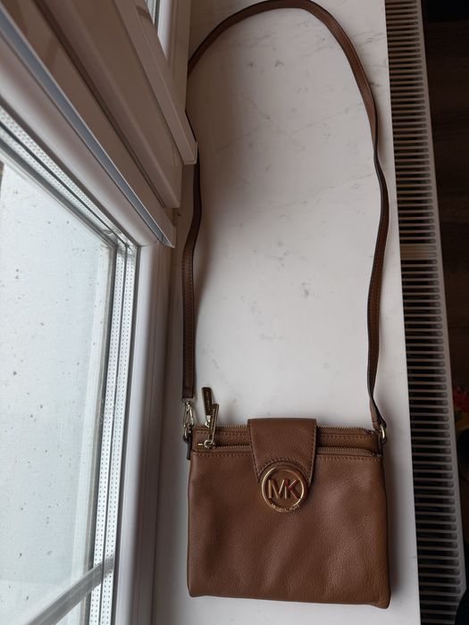 Сумочка трендового кольору