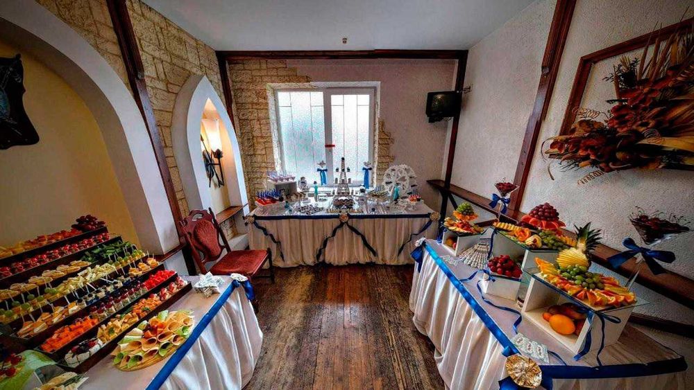 Готельно-ресторанний комплекс «Князь Олег» у Карпатах