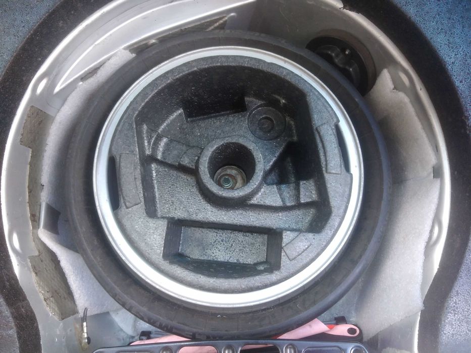Wytłoczka wkład koła zapasowego Audi AA C5 Allroad