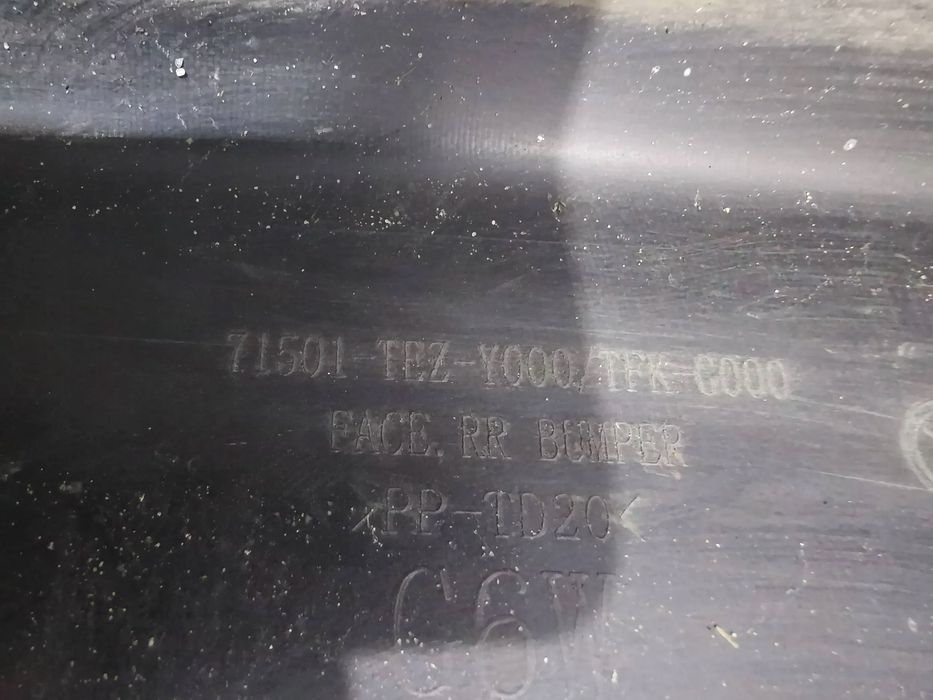 honda civic x 10 sedan zderzak tył 71501-tez-y000 !!