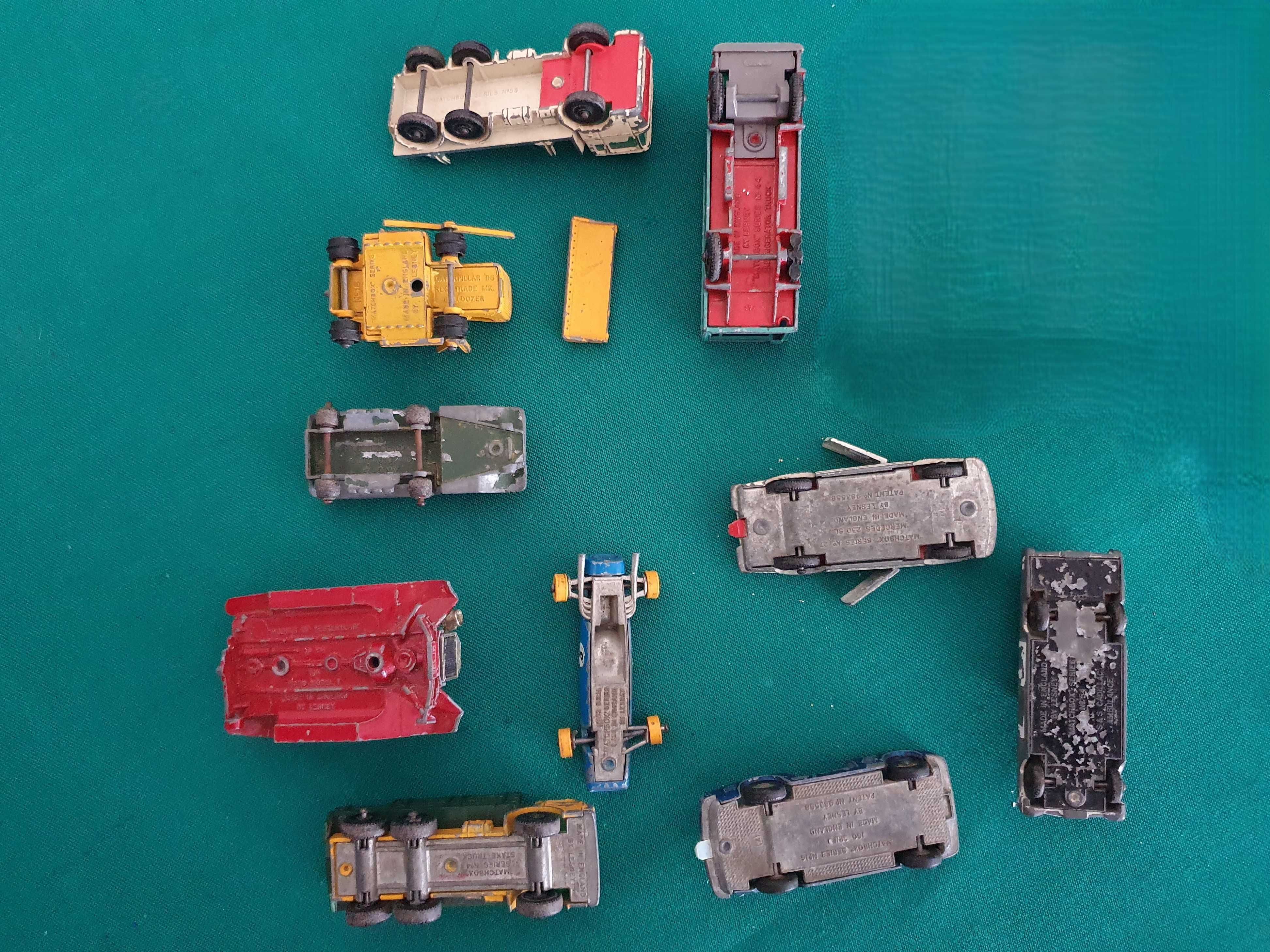 Automóveis/Carrinhos de coleção Matchbox, Lesney, anos 60, DANIFICADOS