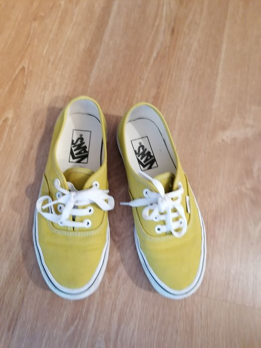Vans authentic 36.5