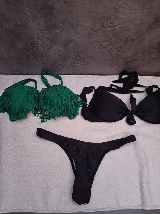 Купальник роздільний чорний зелений