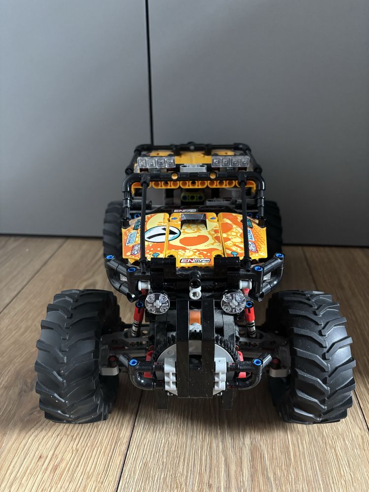 LEGO Technic 42099 pojazd terenowy zdalnie sterowany