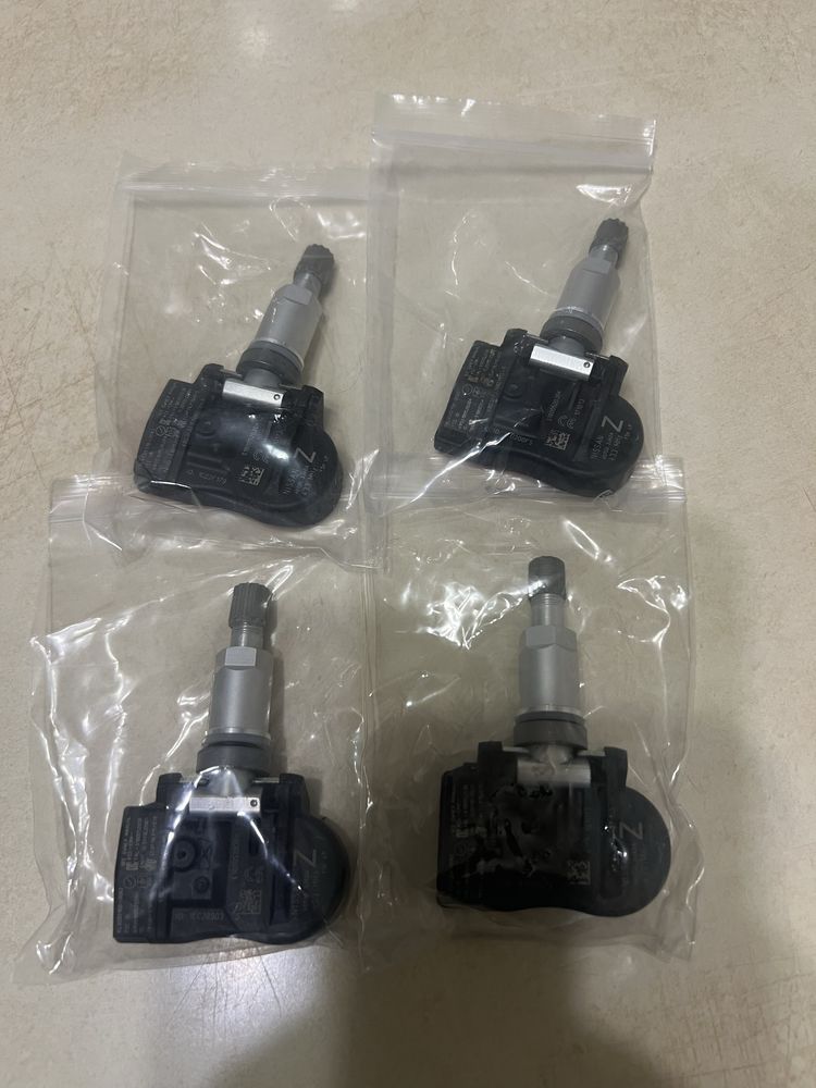 Датчик давления в шинах 433 МГц  TPMS, комплект 4шт, оригінал