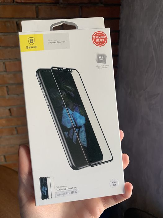 Защитное стекло baseus на iphone X/XS белое