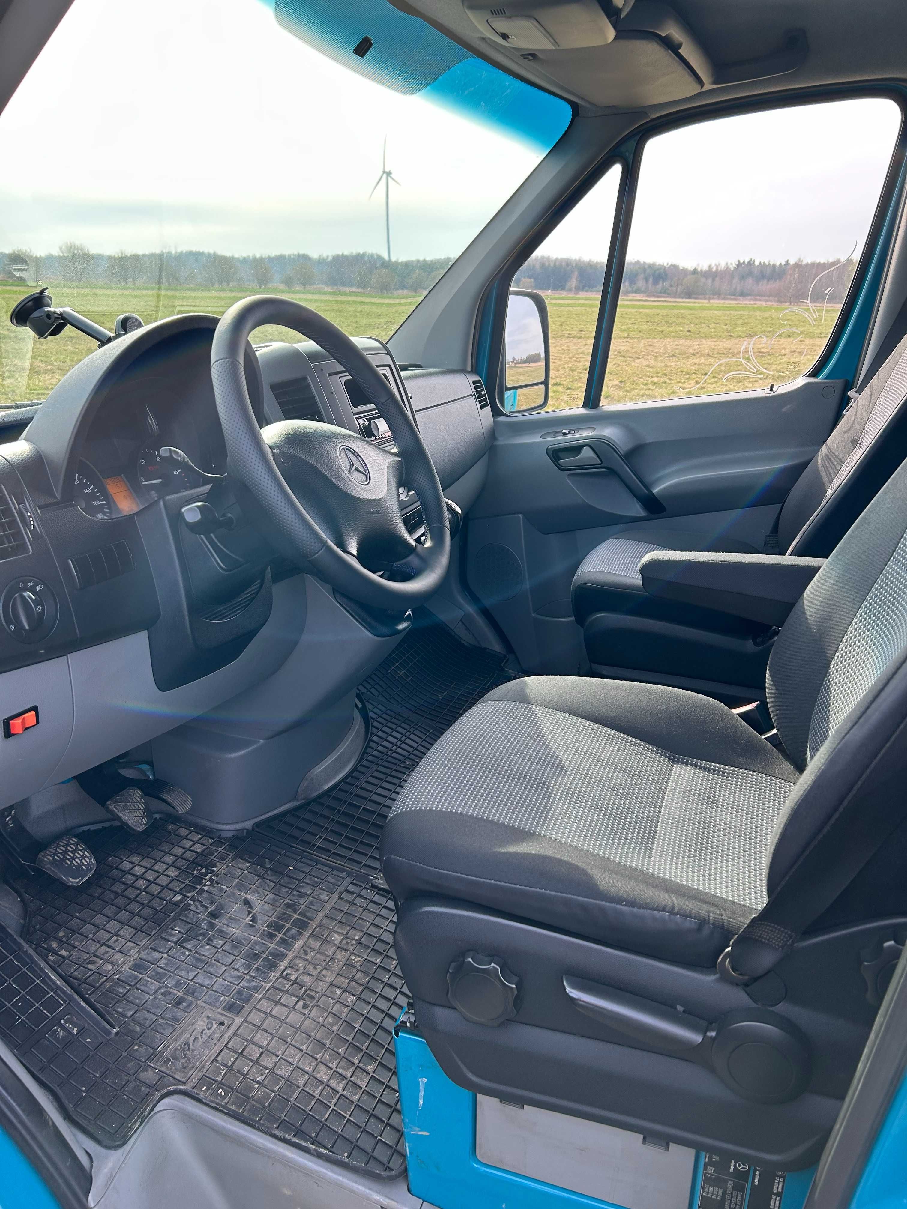 Mercedes Sprinter Kontener Lekki 2011R