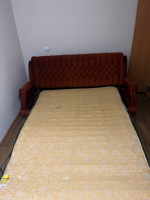 Продам диван велюровий