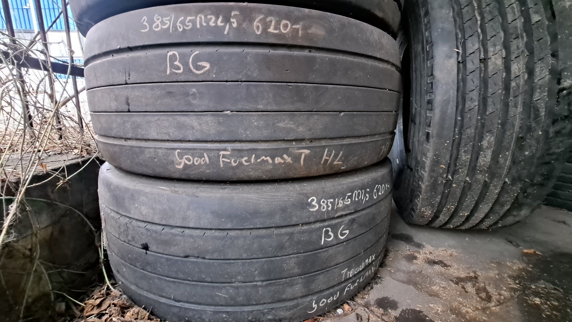 Para 385/65R22.5 Goodyear