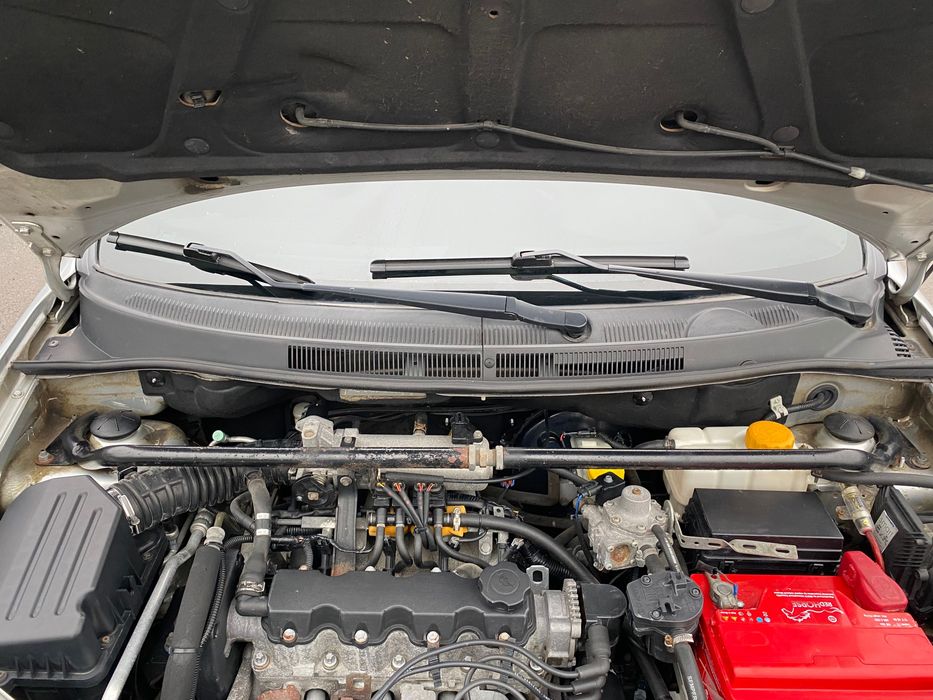 Продам CHEVROLET AVEO 2010 року АВТОМАТ ціна 4950 у.е