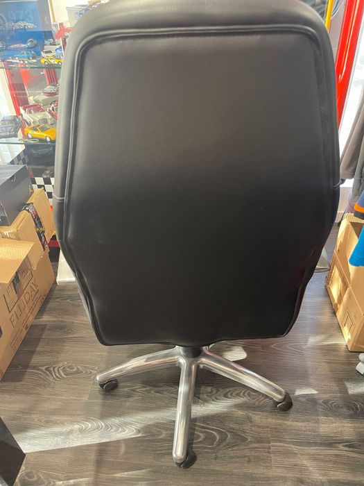 Poltrona de escritório, pele sintética - Preto