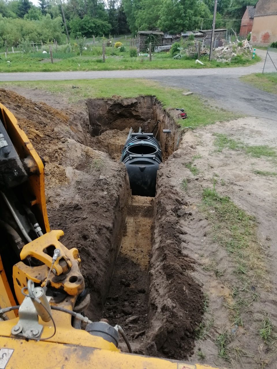 Usługi koparko-ładowarką JCB , Roboty ziemne!!!