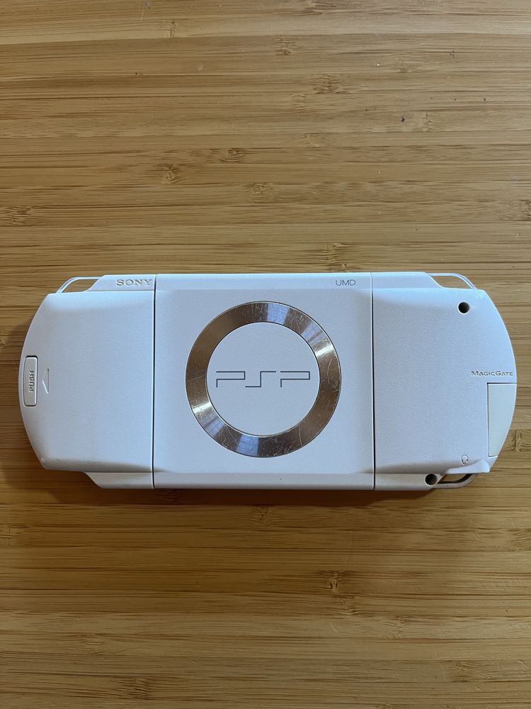 PSP 1004 Original Branca com Manual e Jogos