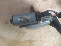 Моторчик задньої щітки Opel Astra G Valeo 90558440