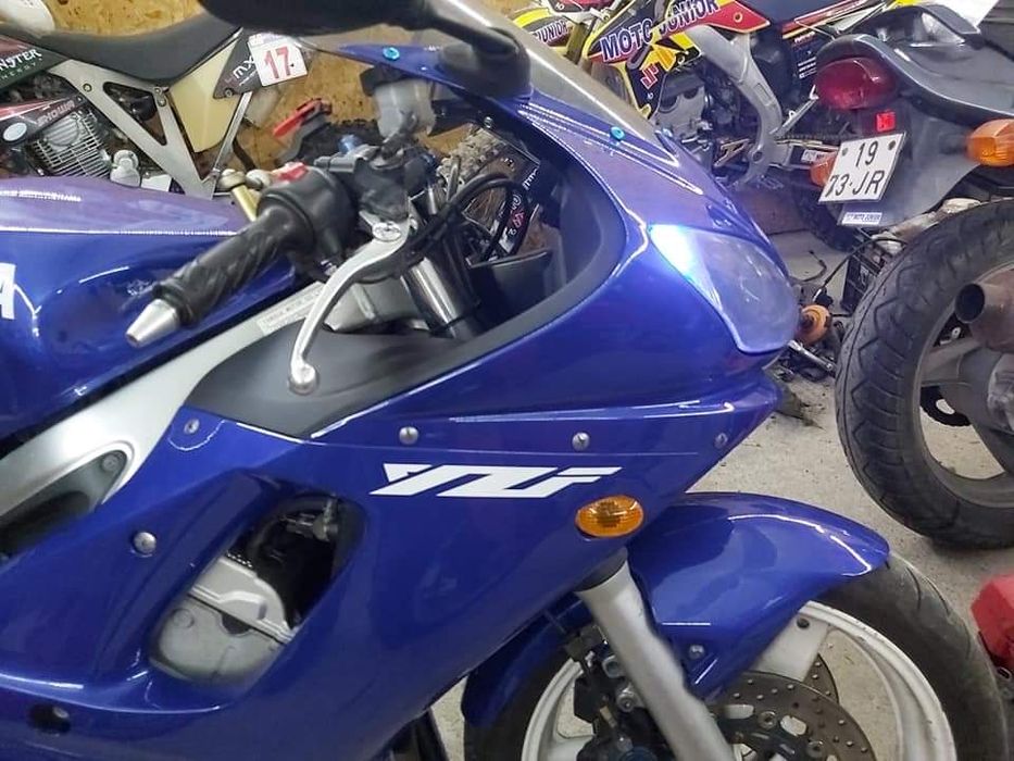 Yamaha yzf r6 de 1999