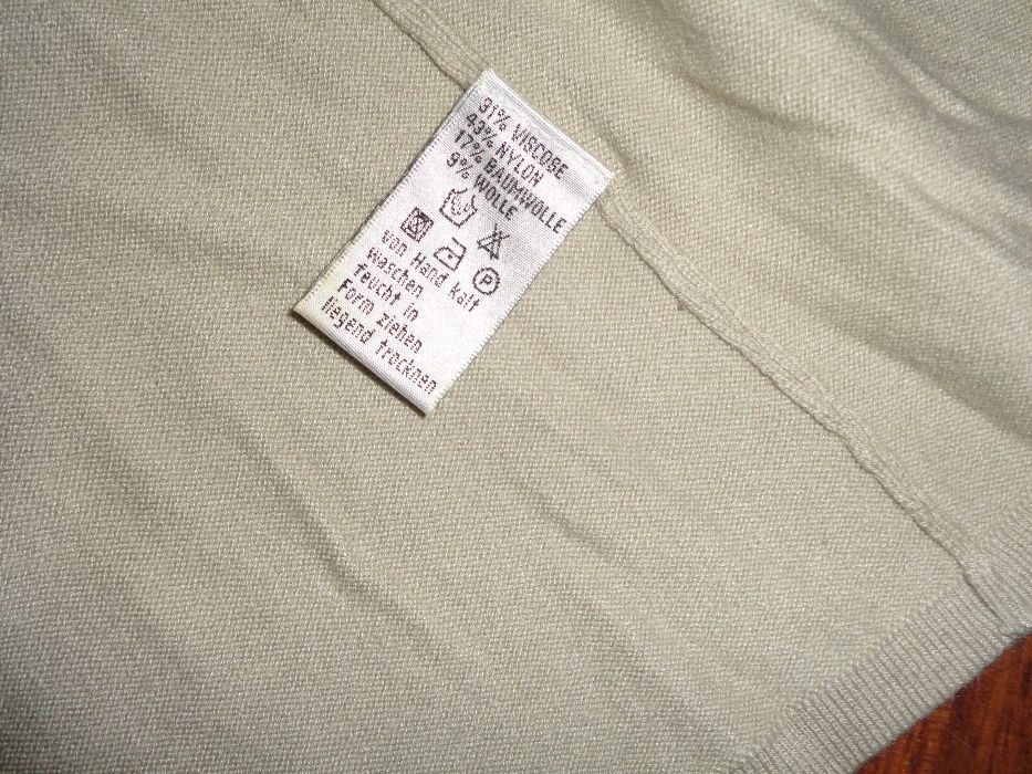 HALLHUBER trend oryginalne ekskluzywne bolerko na guziki XL