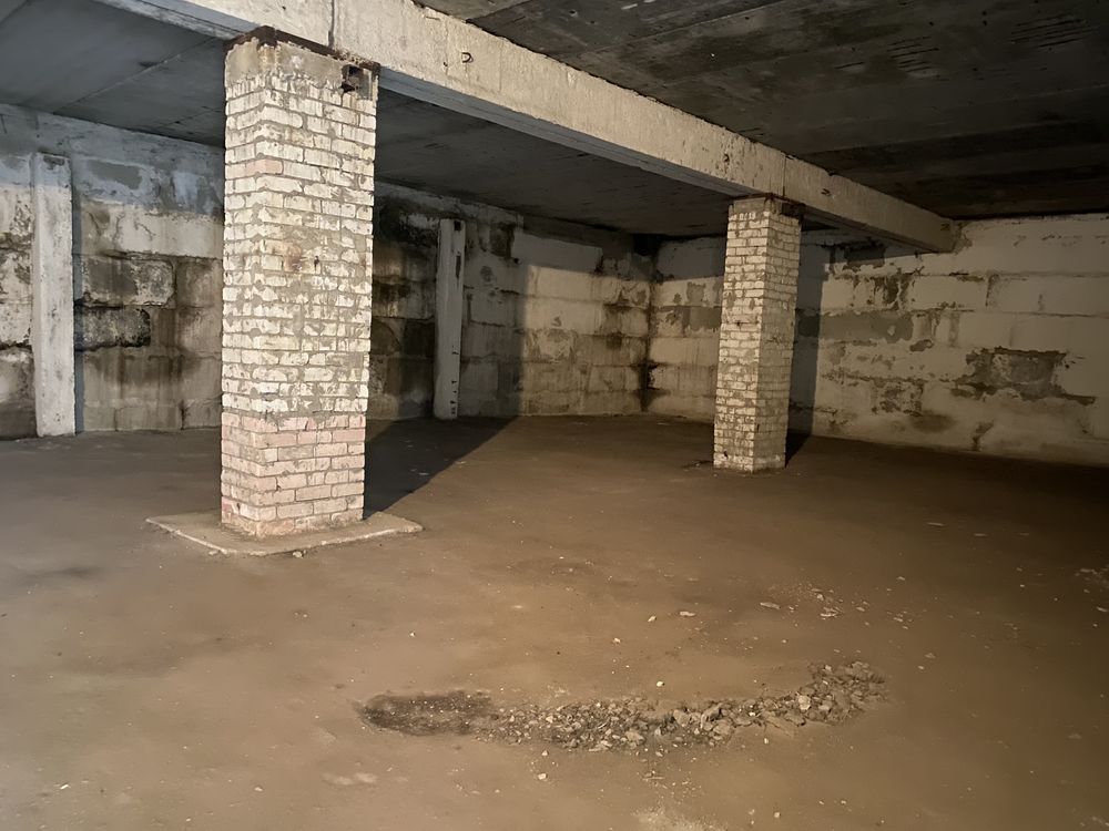 Продається складське приміщення