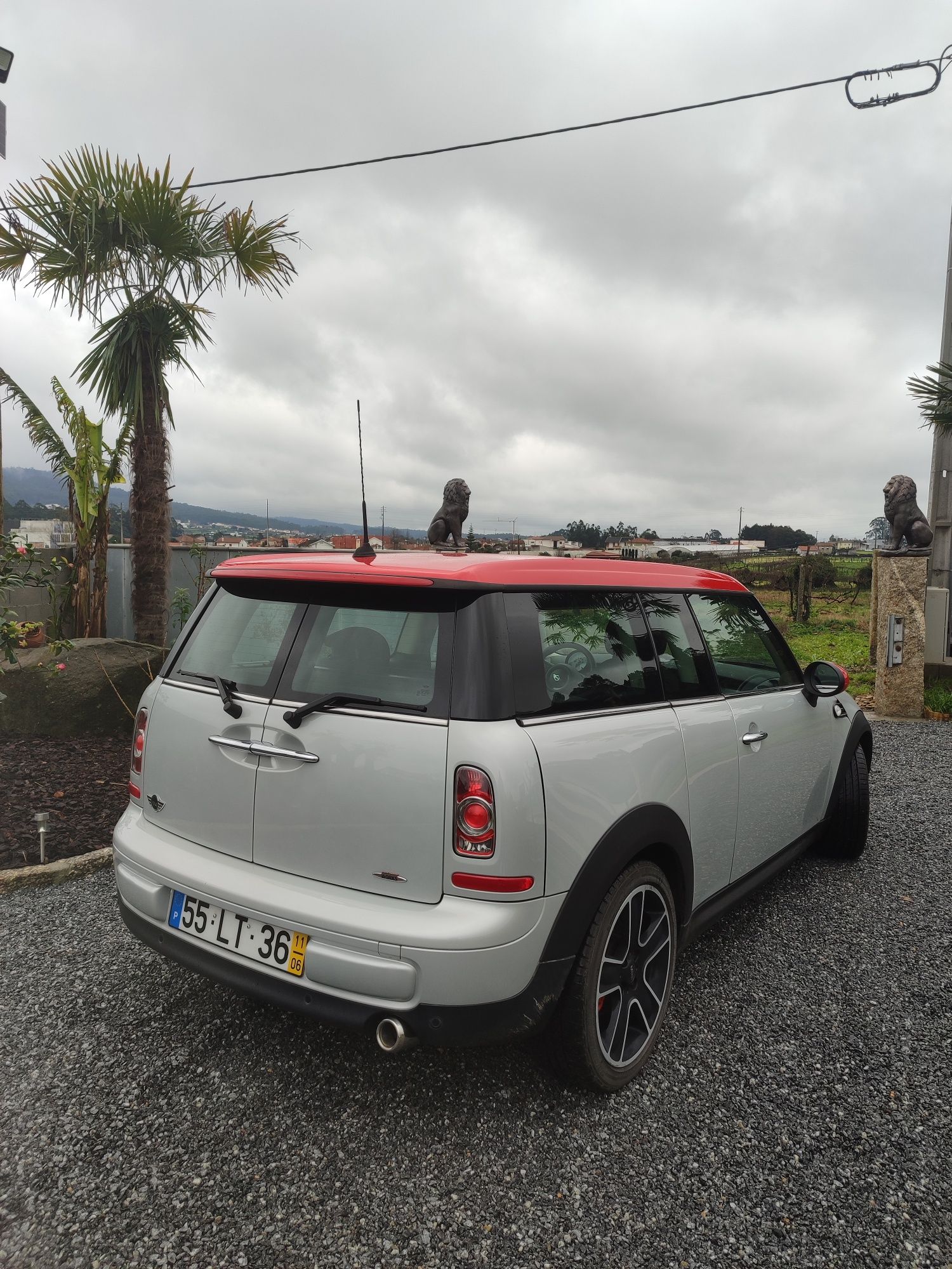 Mini Club Man "Poucos KMS"