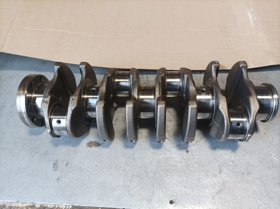 Колінвал Ford Transit 2.4 2.2 коленвал форд транзит