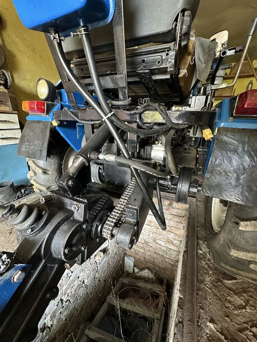 Трактор Lider LUX180D