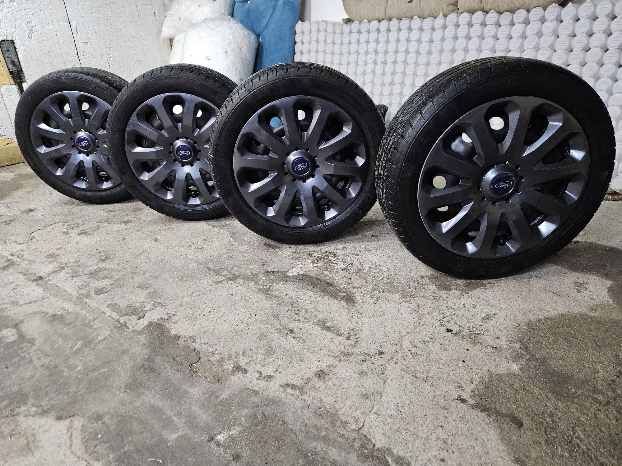 Koła stalowe Ford Ka- Fiat 500 4×98 R15 opony Continental  195/50 R15